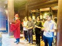 Lễ dâng hương tại Văn Miếu – Quốc Tử Giám của học sinh khối 9 trường THCS Quang Trung năm học 2022-2023