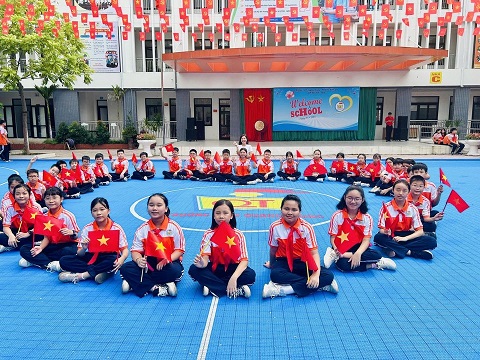 BACK TO SCHOOL - RỘN RÀNG NGÀY TRỞ LẠI MÁI TRƯỜNG