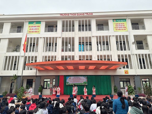  CHUYÊN ĐỀ KHỐI 6: "HỌC SINH VỚI Ý THỨC BẢO VỆ TÀI SẢN VÀ MÔI TRƯỜNG HỌC ĐƯỜNG - HÀNH ĐỘNG NHỎ, THAY ĐỔI LỚN"